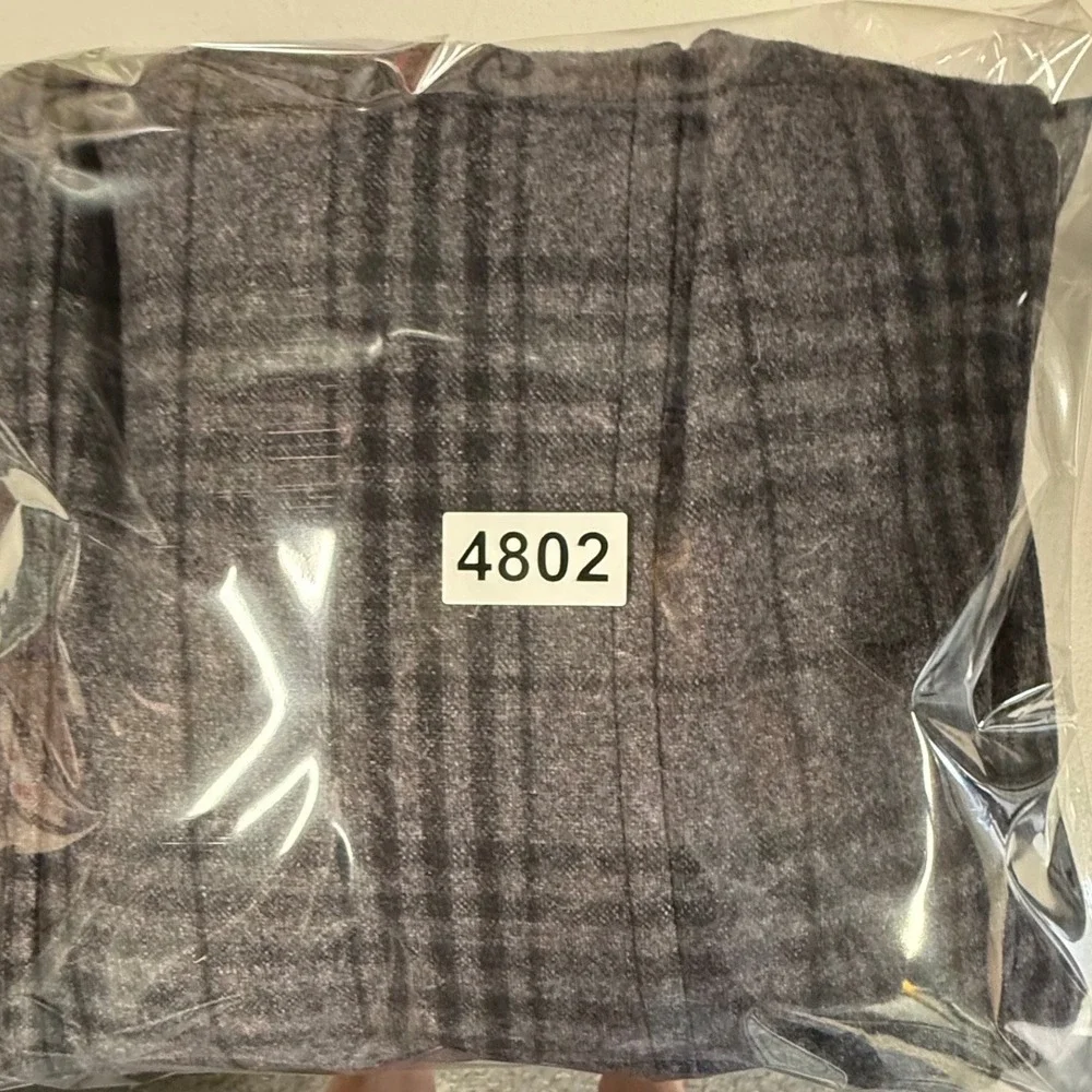 New York & Company Womens Gray Plaid Wool Peacoat 4 preppy dark academia